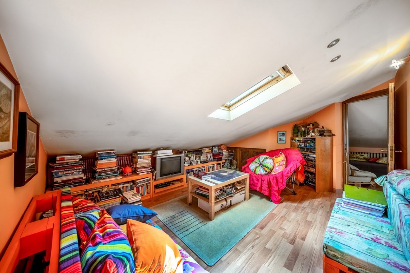 Piso duplex de 4 dormitorios en venta en Loulé, Algarve, Portugal_367463