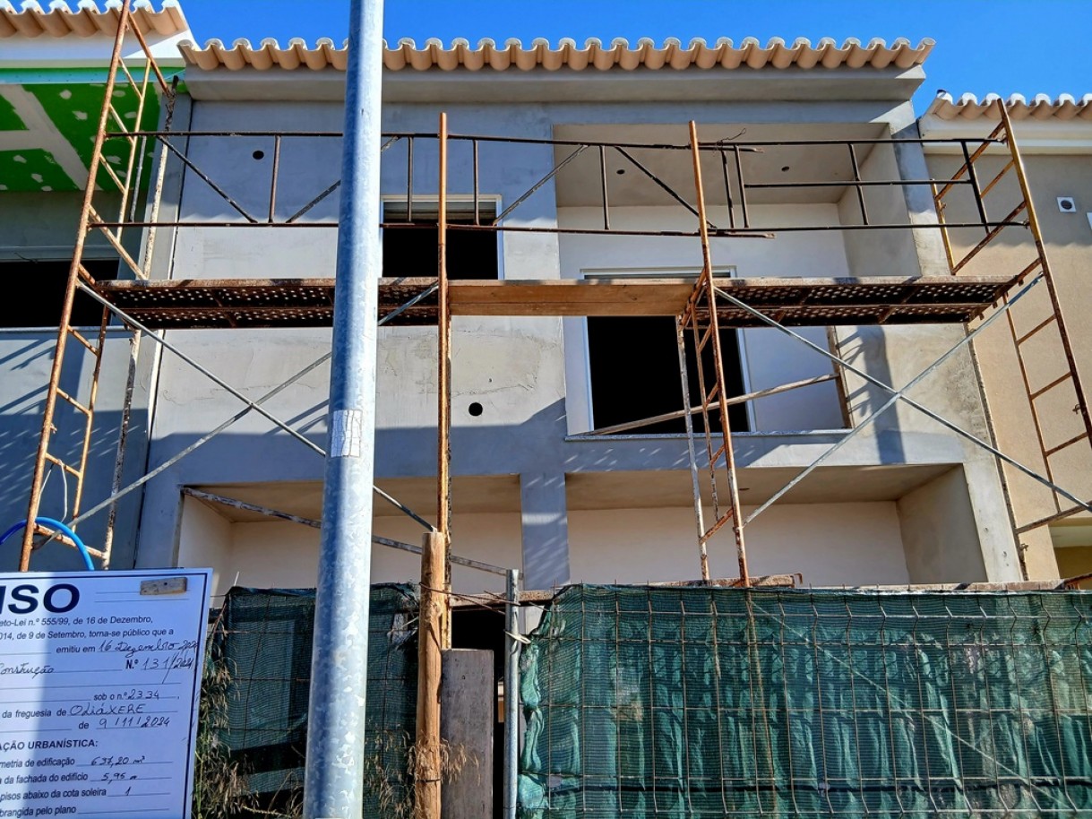 Villa adosada de 3 dormitorios en venta en Lagos, Algarve, Portugal_367483