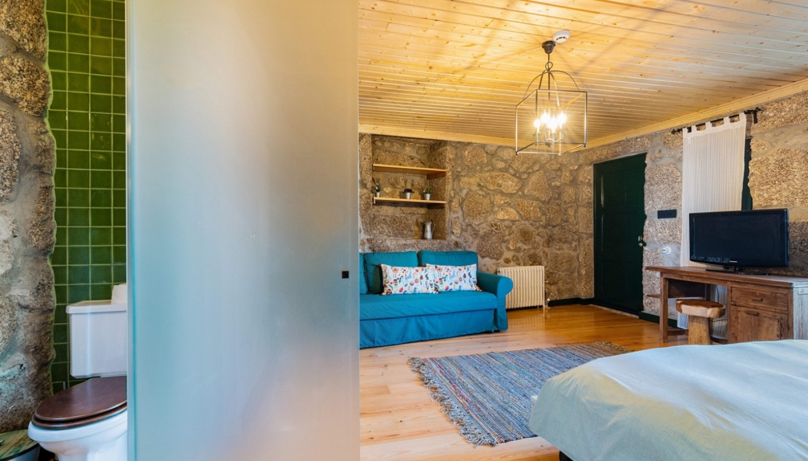Quinta com casa de campo e piscina, para venda, em Castelo de Paiva_367879