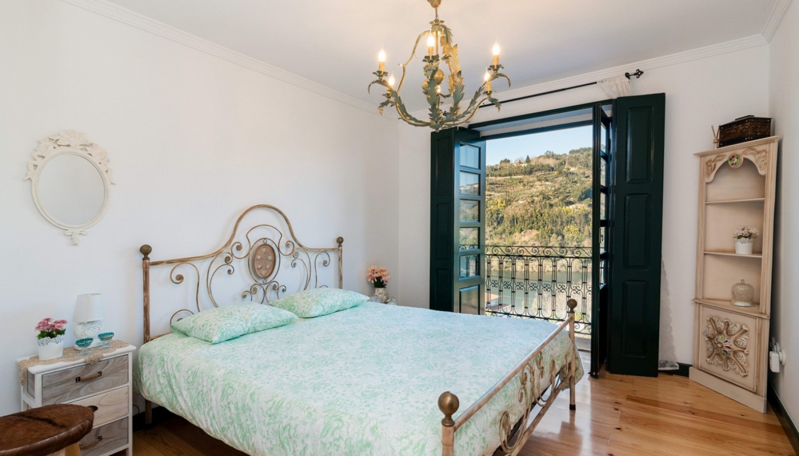 Quinta com casa de campo e piscina, para venda, em Castelo de Paiva_367881