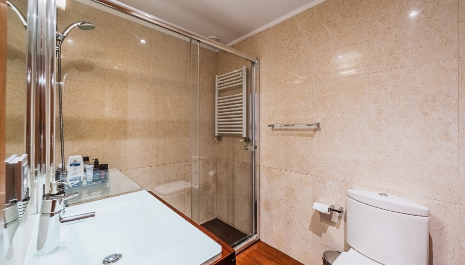 Appartement de 3 chambres avec balcons à vendre Bonfim, Porto, Portugal_367958