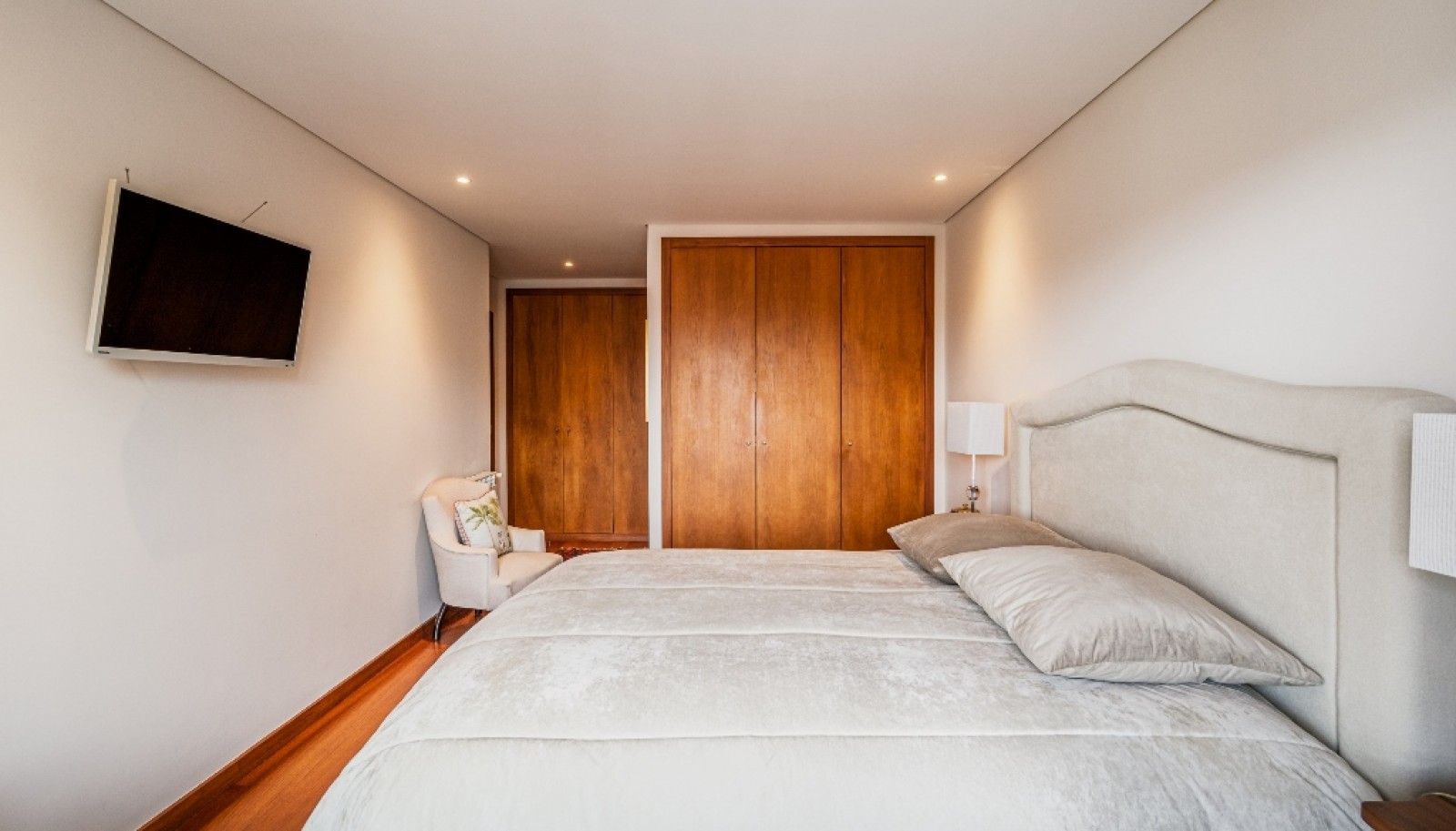 Appartement de 3 chambres avec balcons à vendre Bonfim, Porto, Portugal_367960