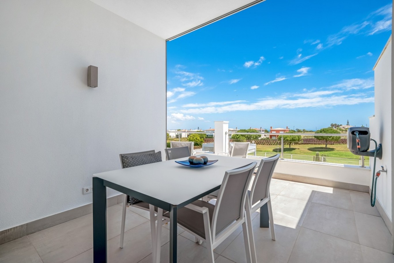 Moradia V5 com piscina, vista mar e golfe, à venda em Lagos, Algarve_368112