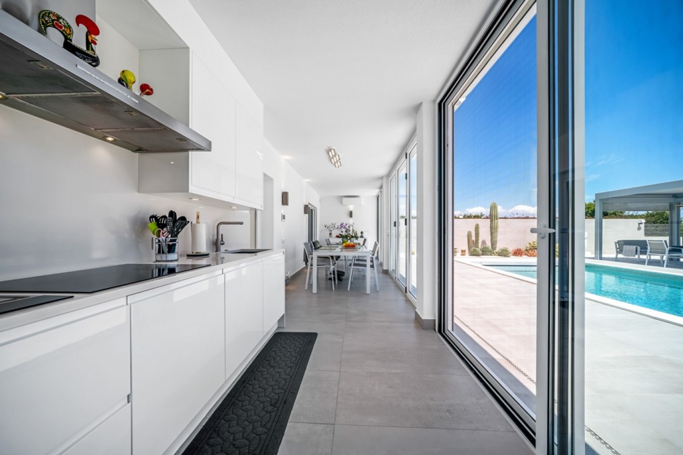 Moradia V5 com piscina, vista mar e golfe, à venda em Lagos, Algarve_368120
