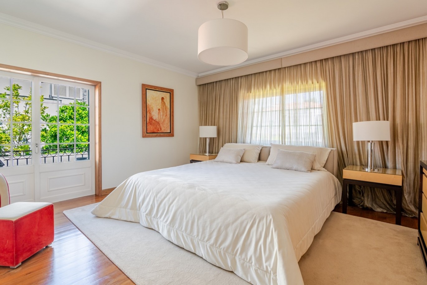 Vier-Schlafzimmer-Villa mit Garten und Innenpool in Famalicão, Portugal_368160