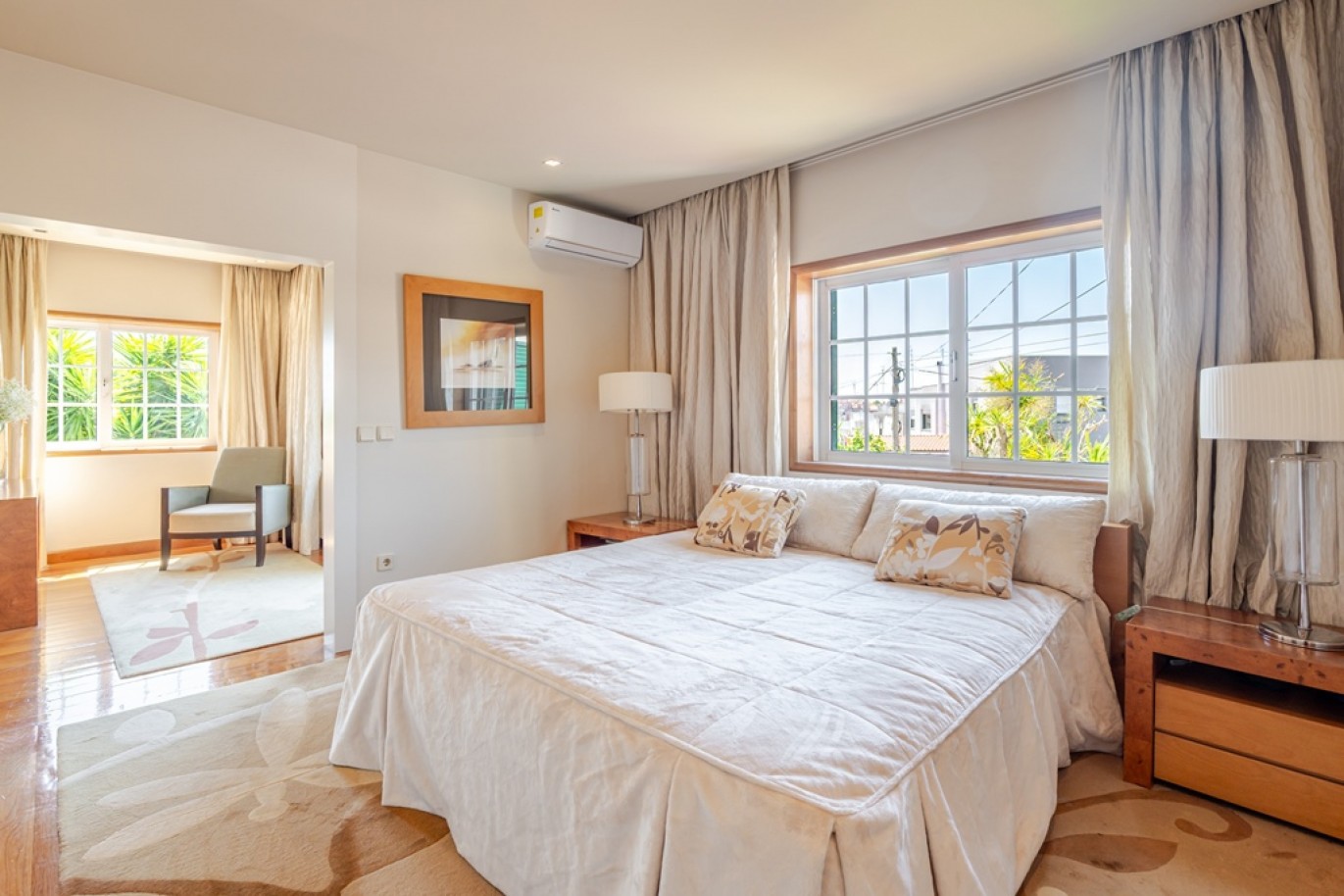 Vier-Schlafzimmer-Villa mit Garten und Innenpool in Famalicão, Portugal_368175
