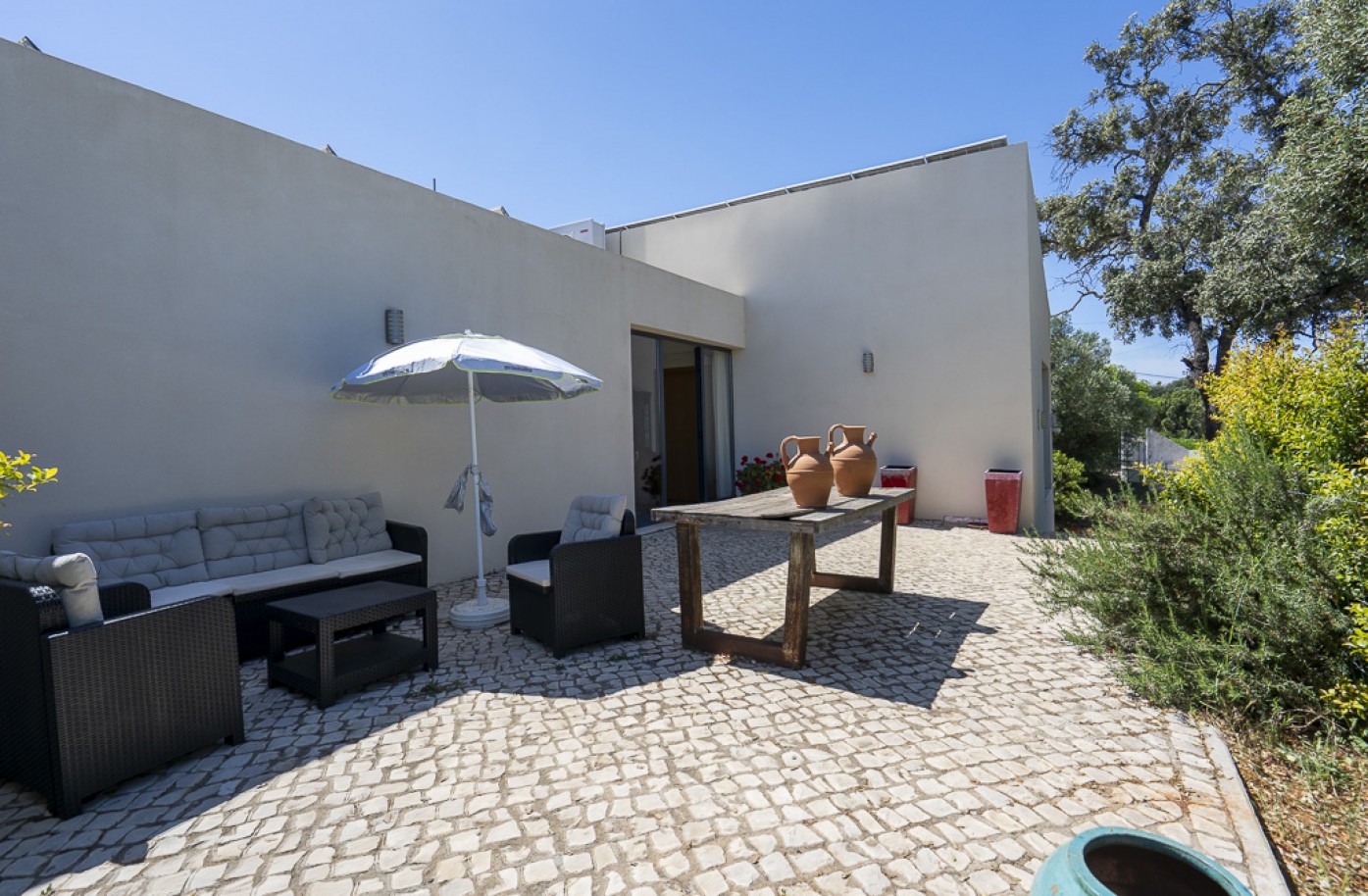 Guesthouse com piscina, à venda na Fuseta, Algarve_368569