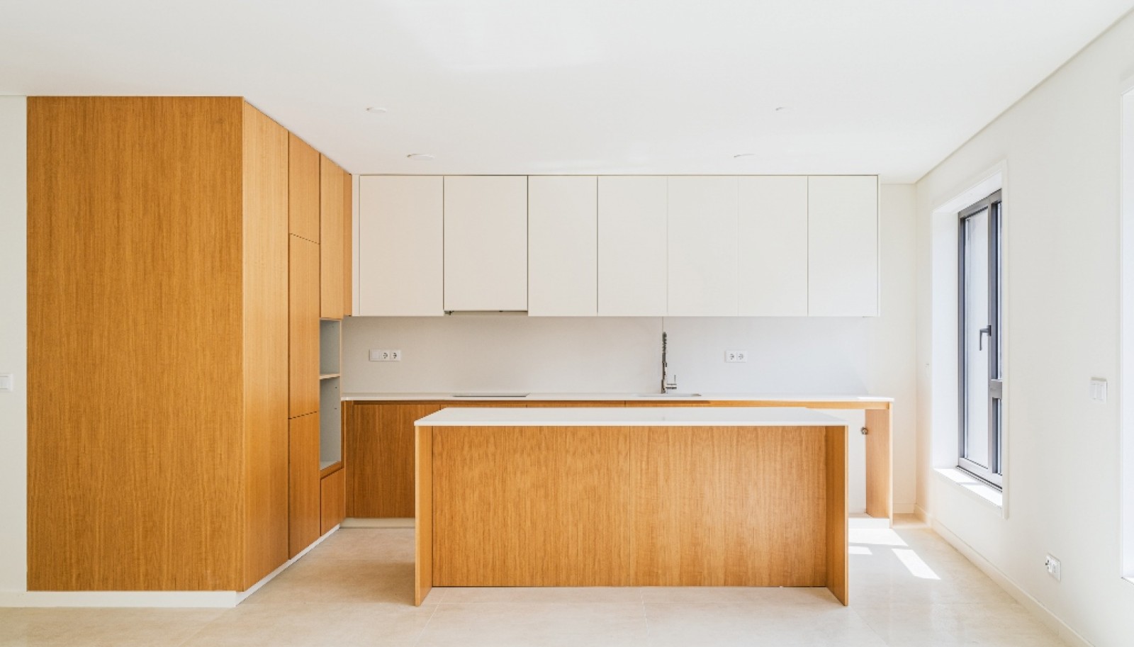 Apartamento novo com 3 quartos para venda no centro do Porto_368626