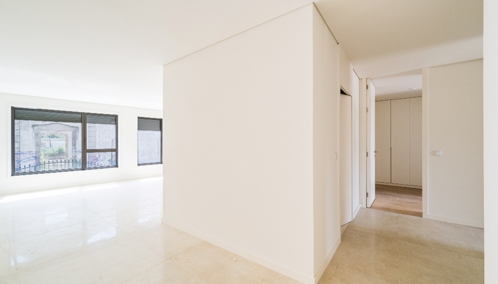 Apartamento novo com 3 quartos para venda no centro do Porto_368627