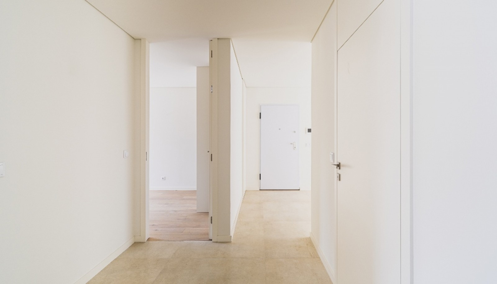 Apartamento novo com 3 quartos para venda no centro do Porto_368637