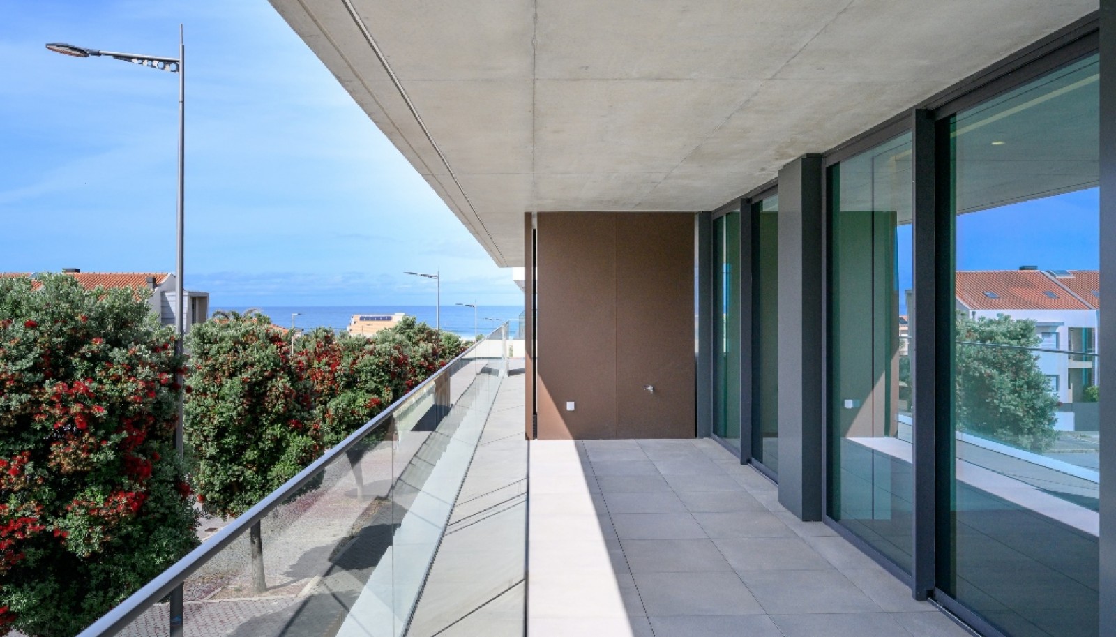 Piso de 4 dormitorios con vistas al mar, terraza y piscina, en venta, Gaia, Portugal_368870