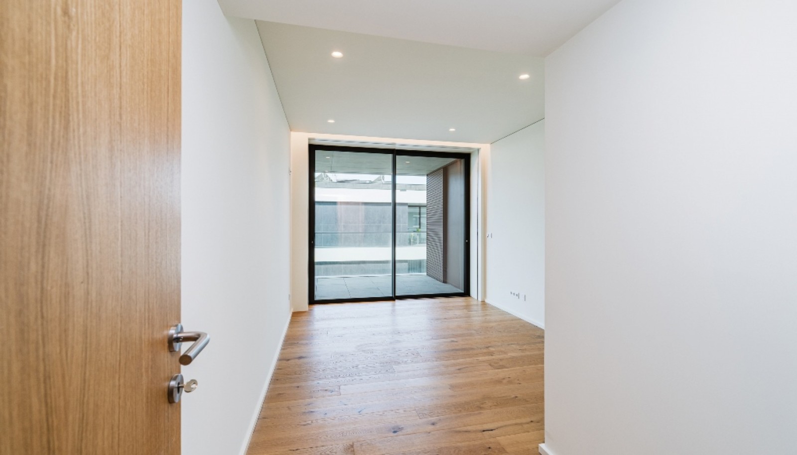 Piso de 4 dormitorios con vistas al mar, terraza y piscina, en venta, Gaia, Portugal_368879