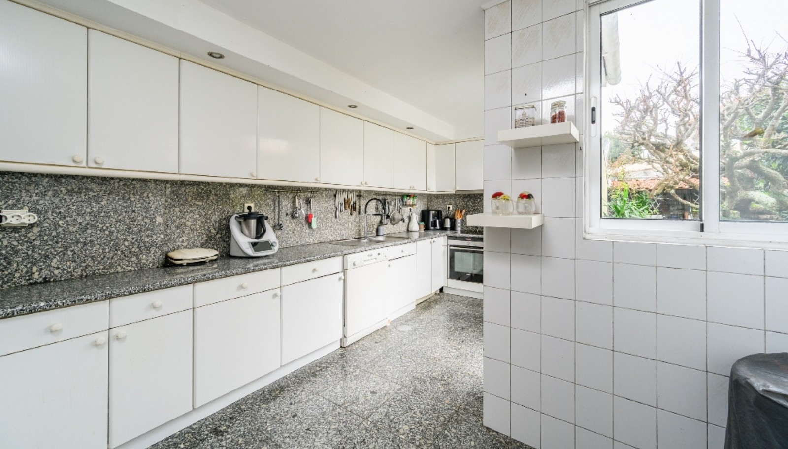 Villa de 3 chambres avec jardin à vendre à Foz Velha, Porto, Portugal_368923
