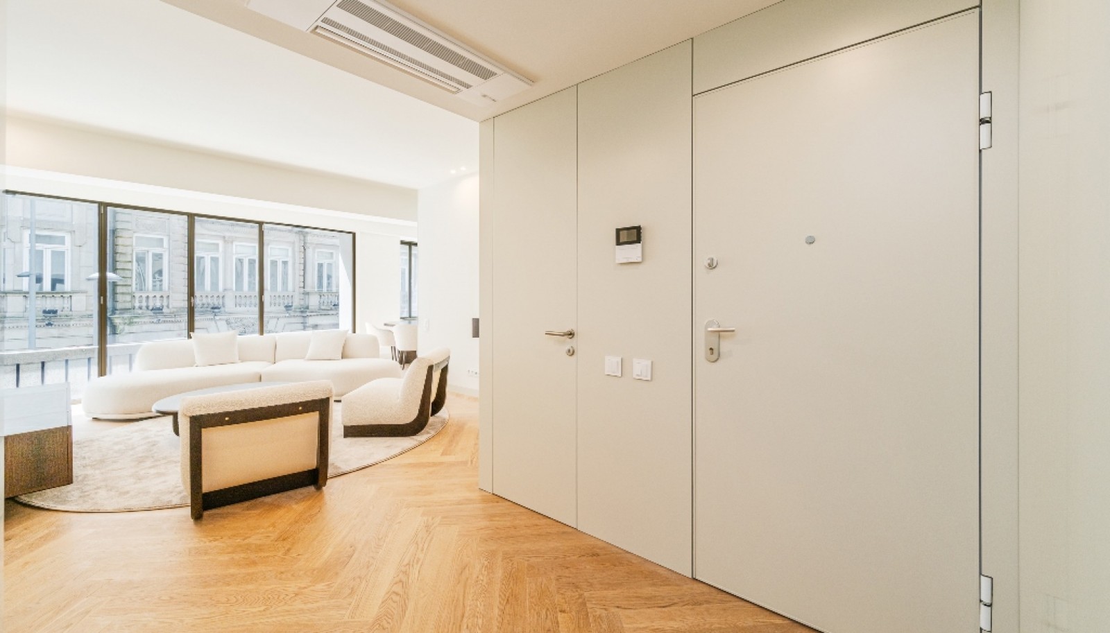 Zwei-Schlafzimmer-Wohnung mit Balkon zu verkaufen im Porto, Portugal_369013