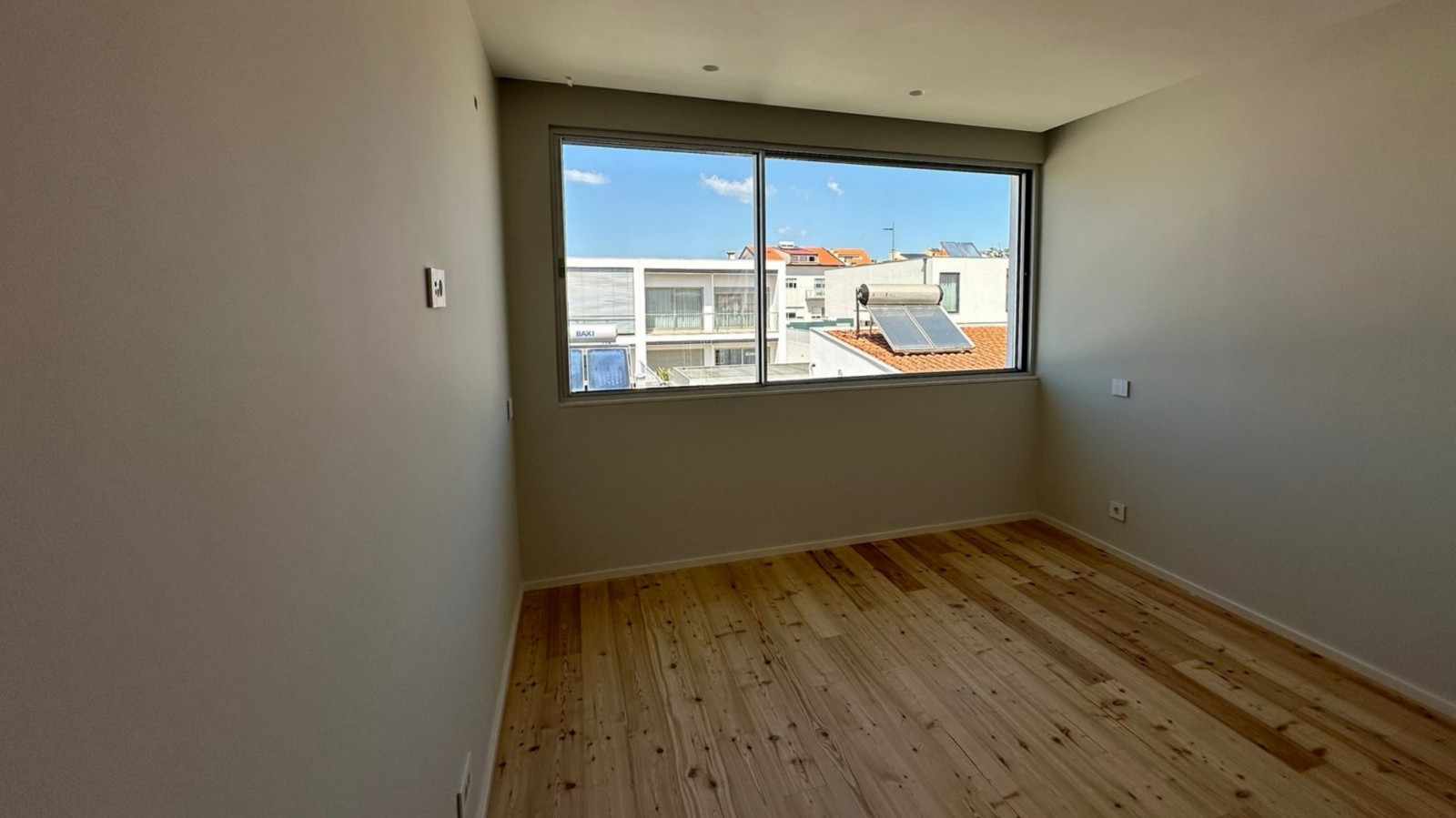 Vier Schlafzimmer Villa mit meerblick zu verkaufen in Canidelo, Portugal_369116