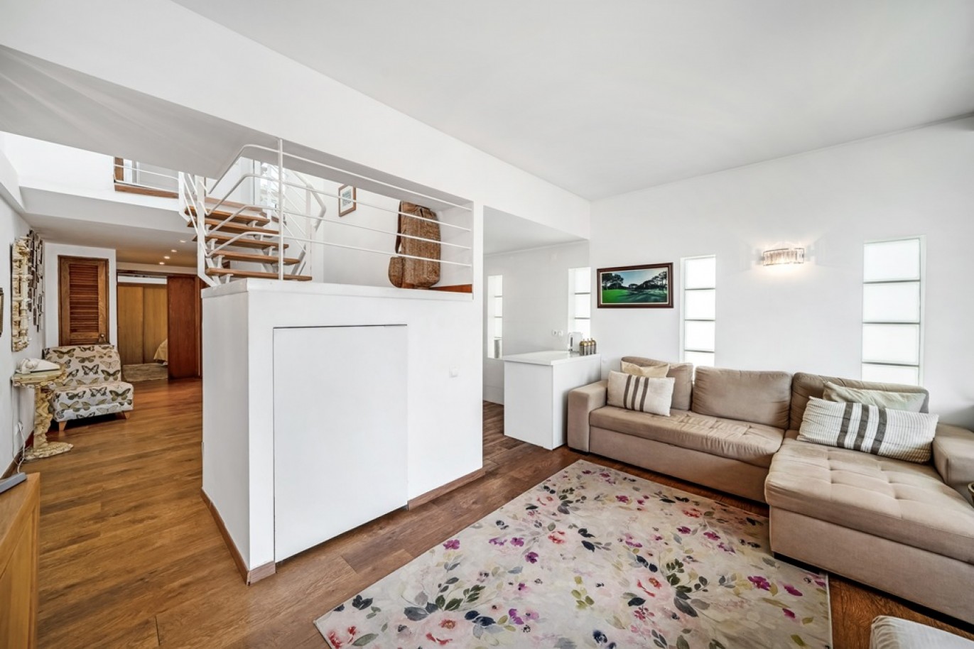 Apartamento T2 com vista mar para venda em Carvoeiro, Algarve_369157