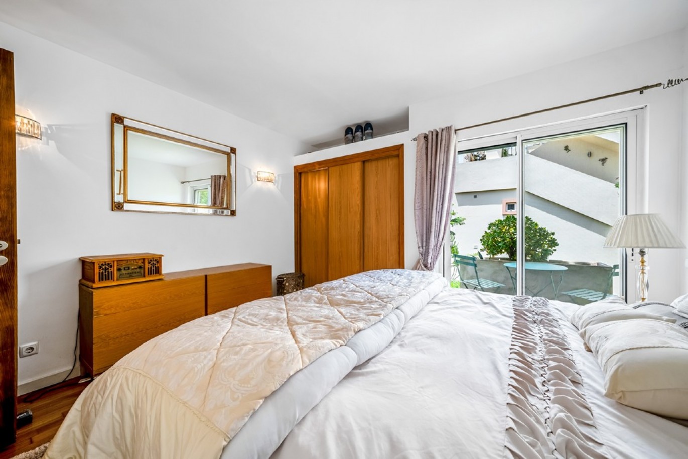 Apartamento T2 com vista mar para venda em Carvoeiro, Algarve_369167