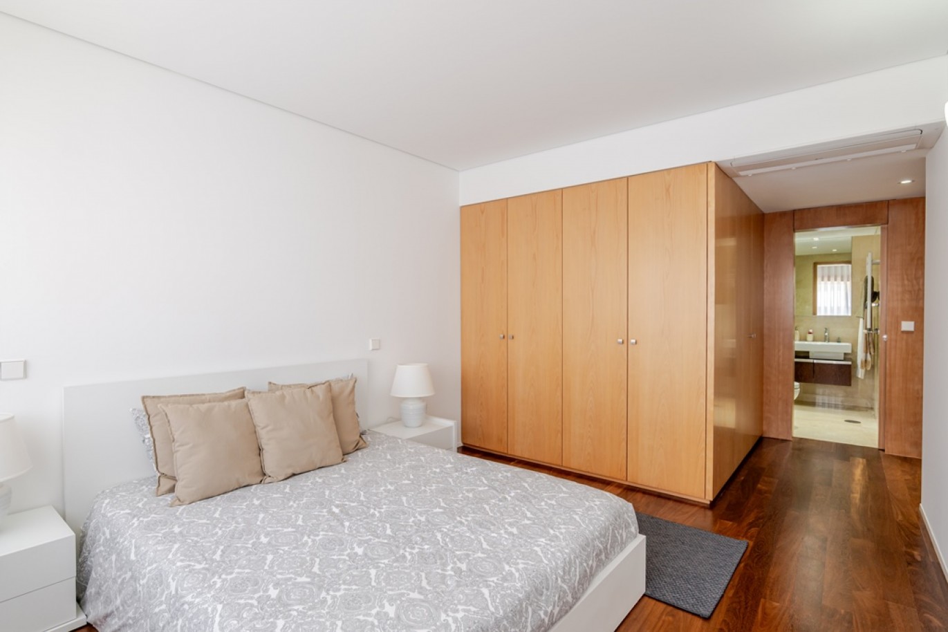 Apartamento de 4 quartos primeira linha de mar Matosinhos Sul, Portugal_369282