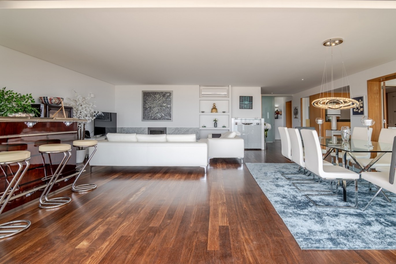 Apartamento de 4 quartos primeira linha de mar Matosinhos Sul, Portugal_369312