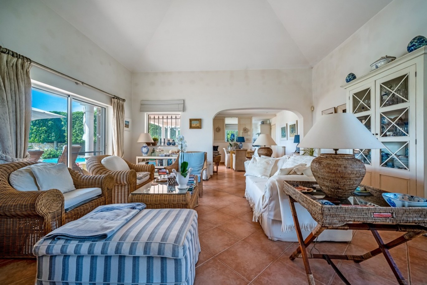 4-Bedroom Villa with pool and views for sale Lagos, Algarve, Portugal_369972