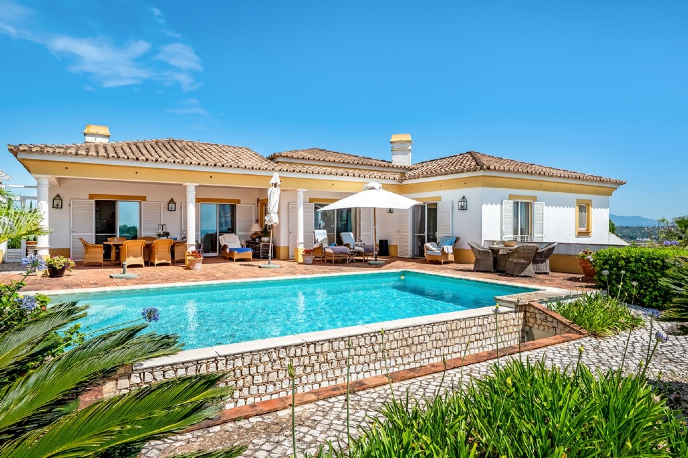 4-Bedroom Villa with pool and views for sale Lagos, Algarve, Portugal_369986