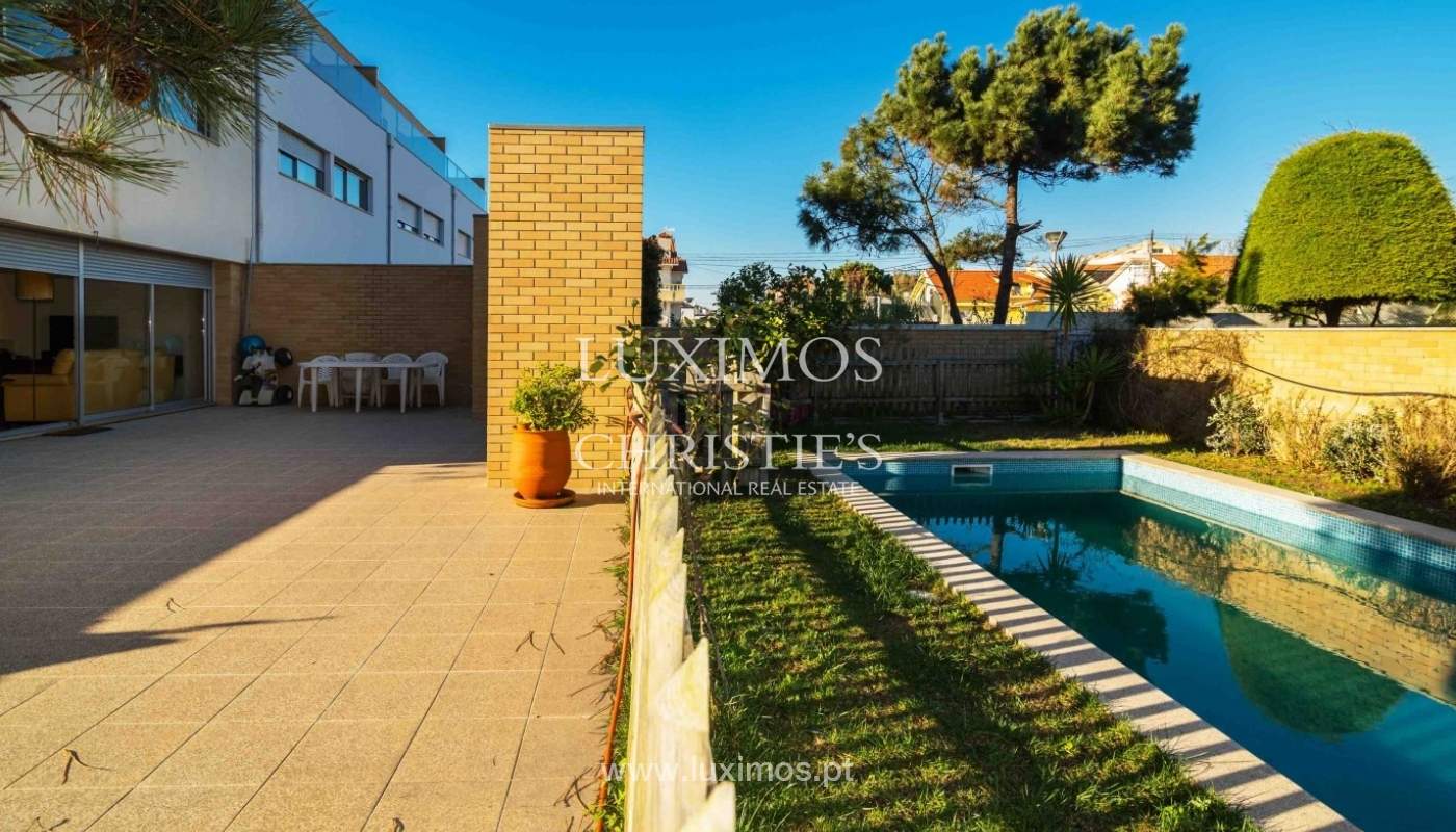 Moradia para venda, vistas de mar, com piscina, V. N. Gaia, Porto_37022