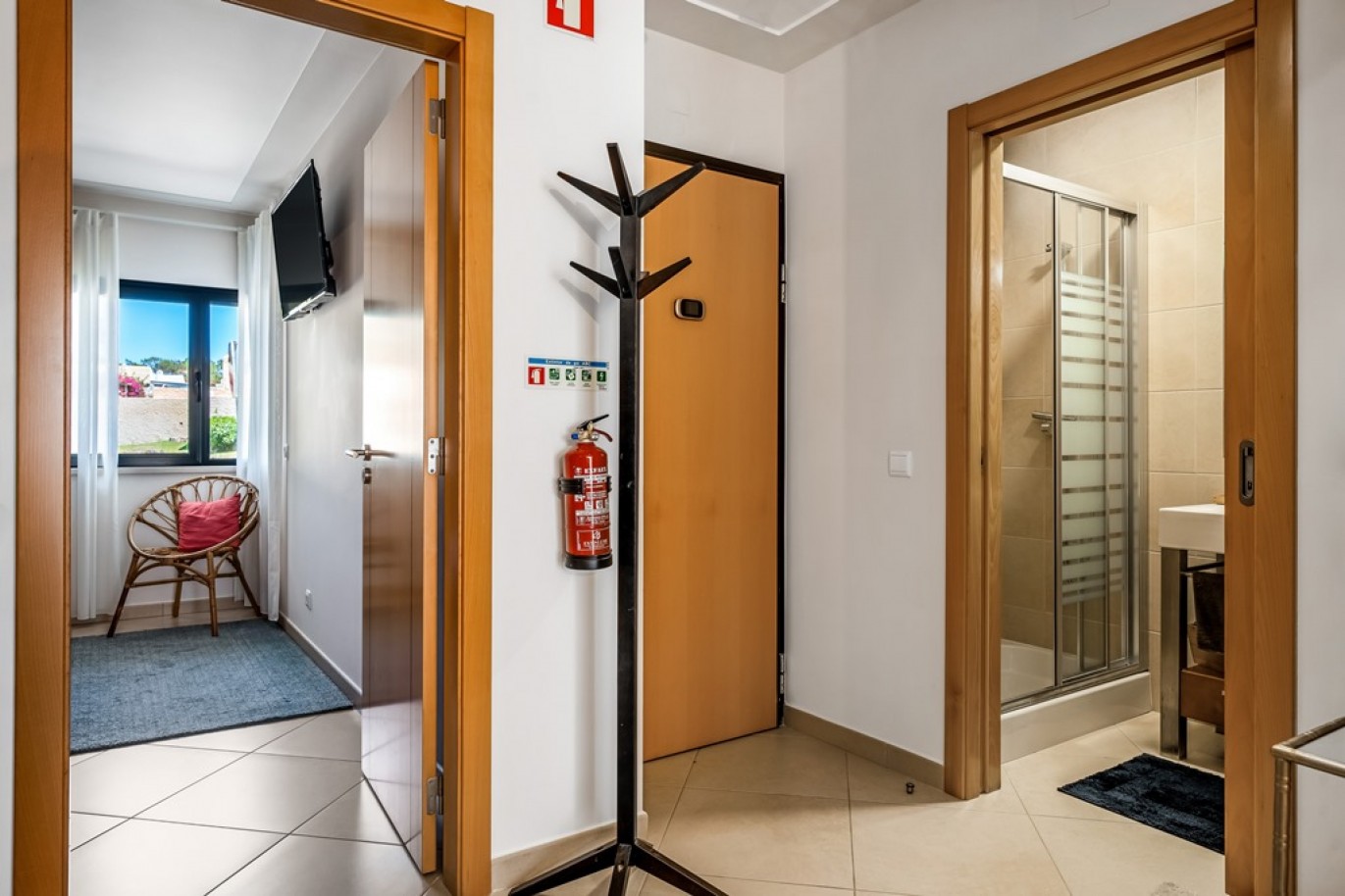 Villa adosada de 5 dormitorios con piscina en venta en Vilamoura, Algarve_370254