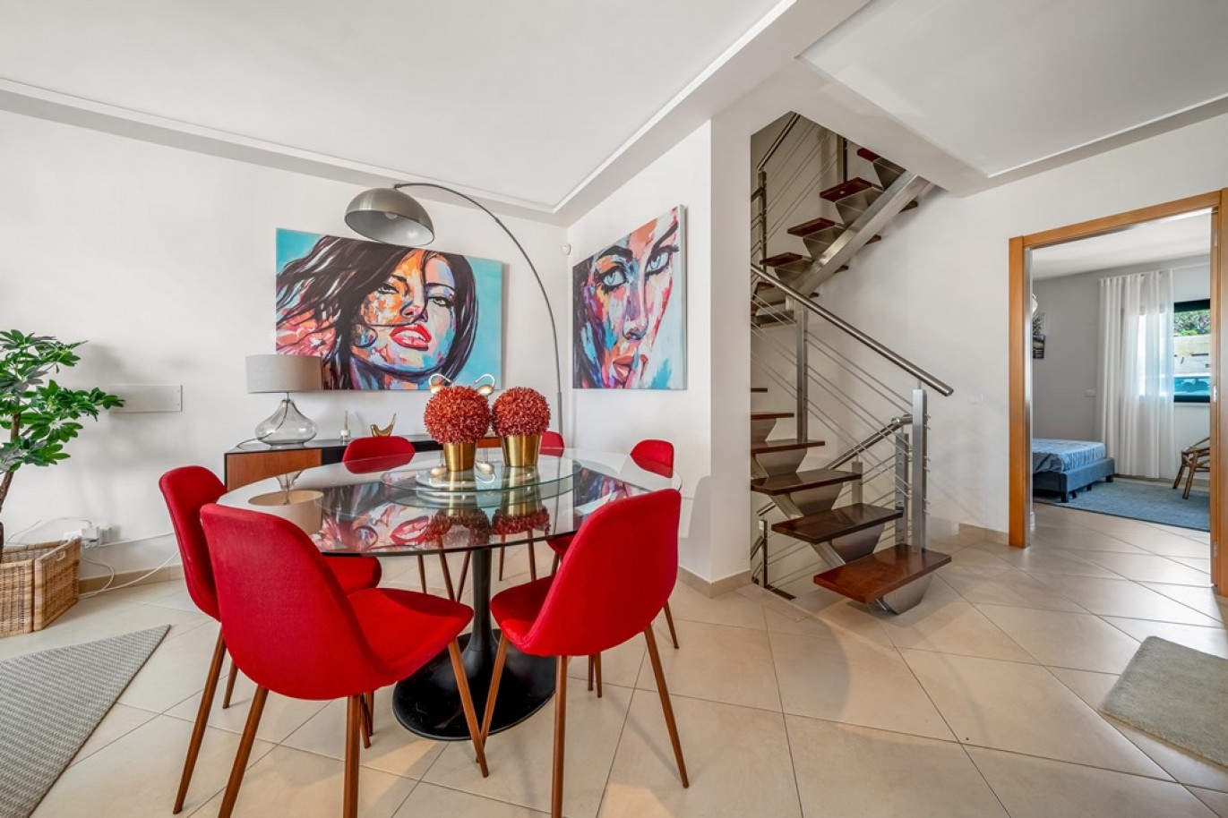 Villa adosada de 5 dormitorios con piscina en venta en Vilamoura, Algarve_370268