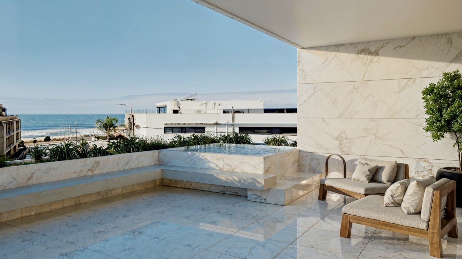 Moradia V3 com vista de mar, jardim e piscina em Canidelo_370347