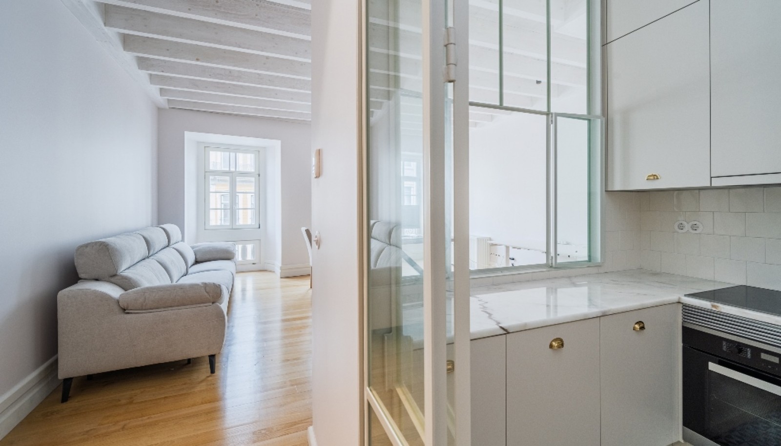 Apartamento T3 para venda na zona histórica do Porto_370462
