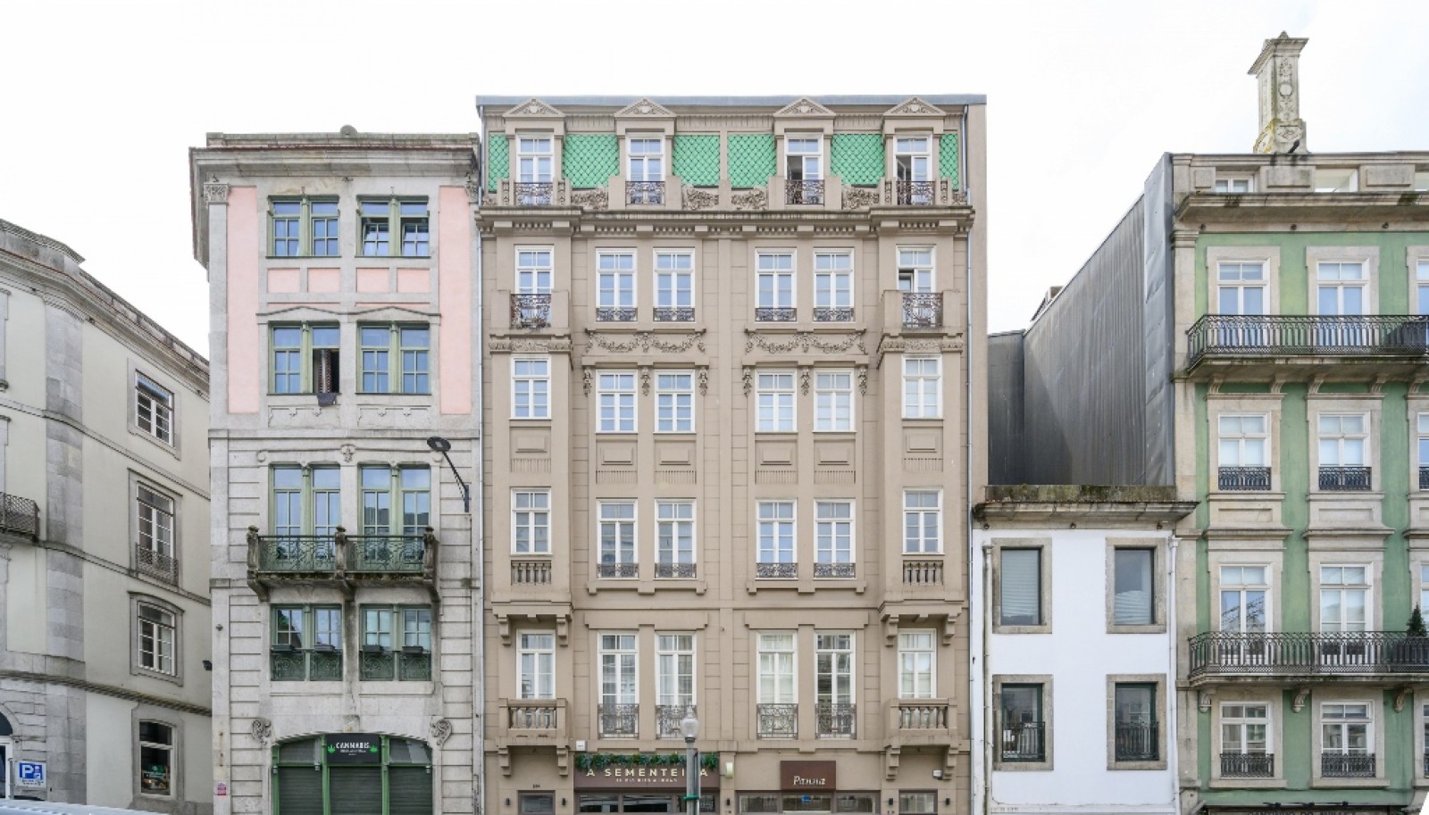 Apartamento T3 para venda na zona histórica do Porto_370472