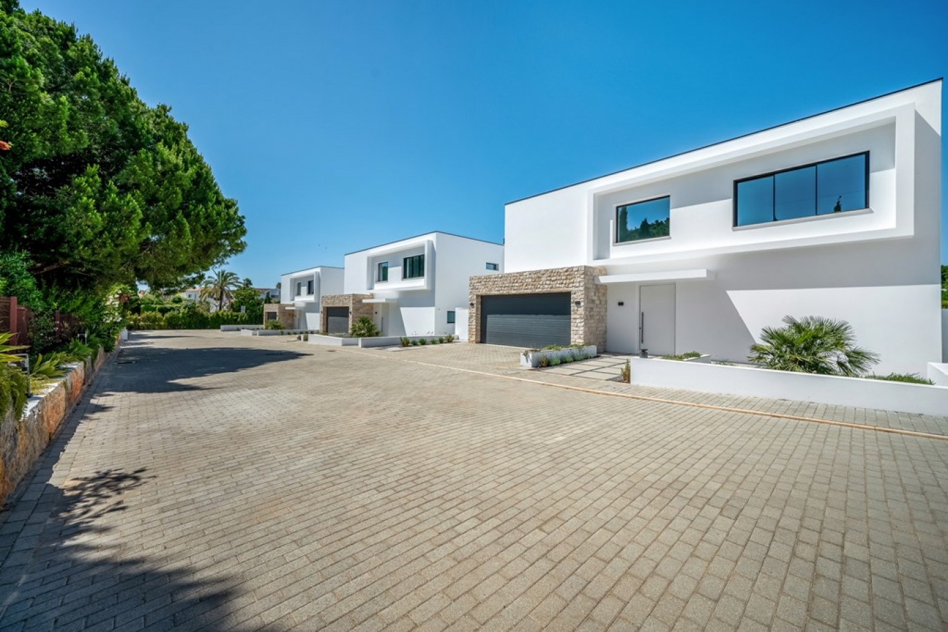 Luxury 4 bedroom villa for sale, Golden Triangle, Algarve, Portugal_370911