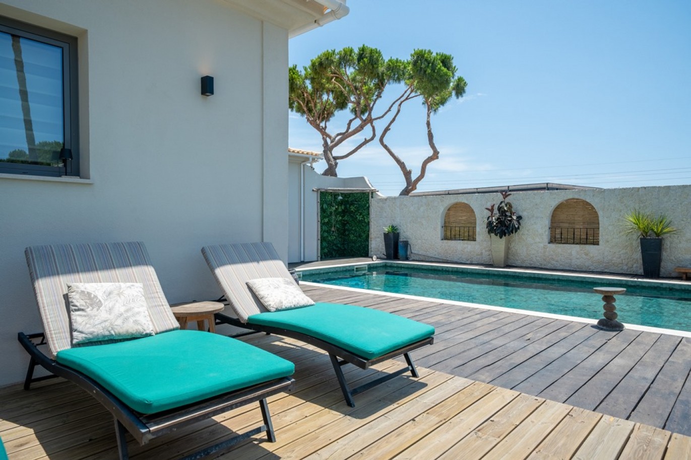 Villa de lujo de 6 dormitorios en venta en Almancil, Algarve, Portugal_370984
