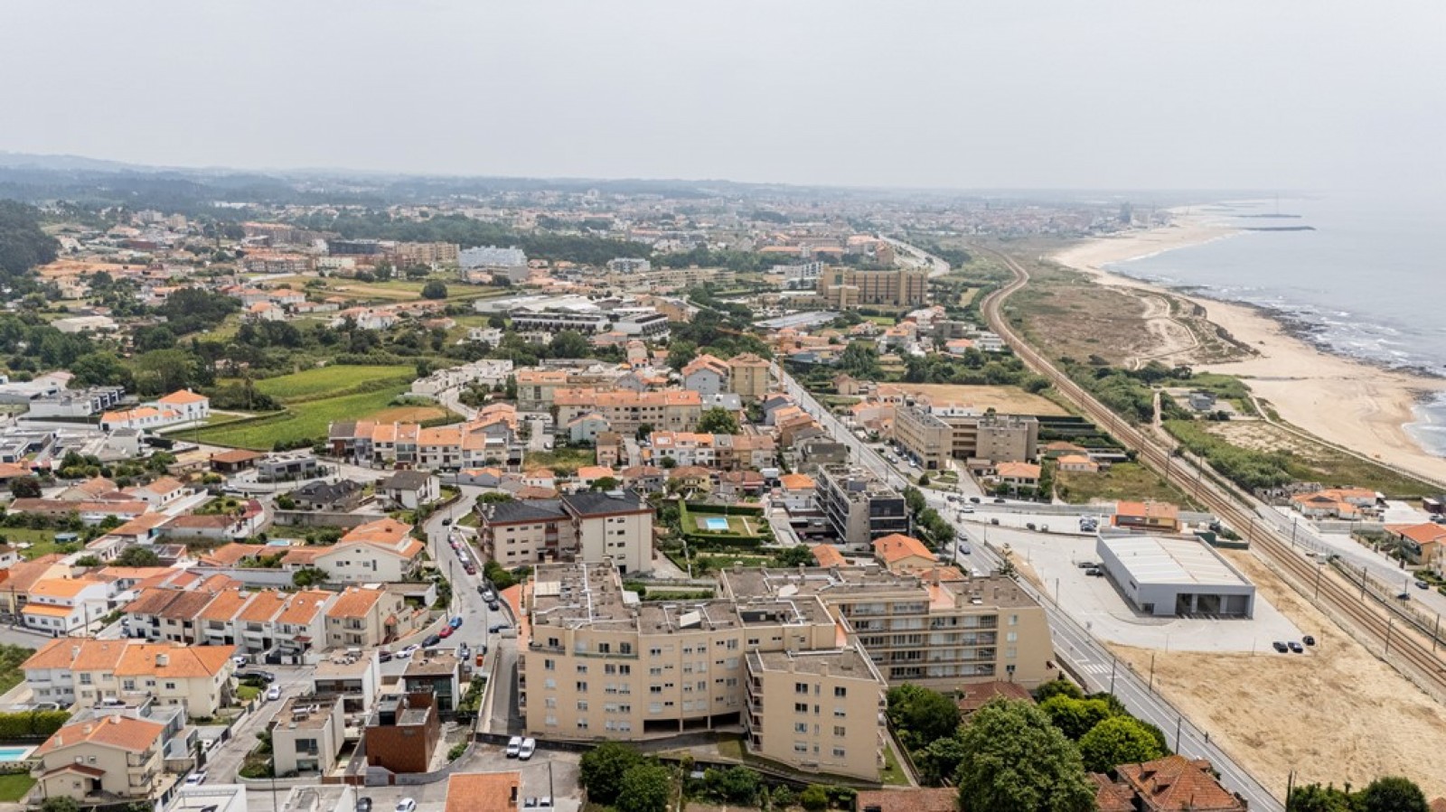 Apartamento T2 com vistas de mar e varanda na Granja, Vila Nova de Gaia_375071