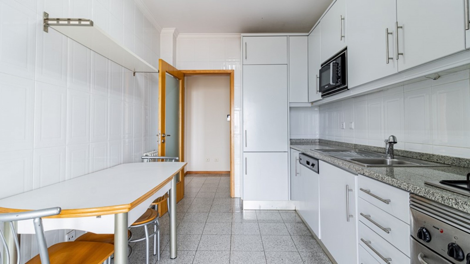 Apartamento T2 com vistas de mar e varanda na Granja, Vila Nova de Gaia_375074