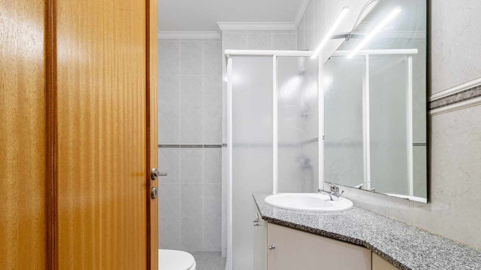 Apartamento T2 com vistas de mar e varanda na Granja, Vila Nova de Gaia_375077