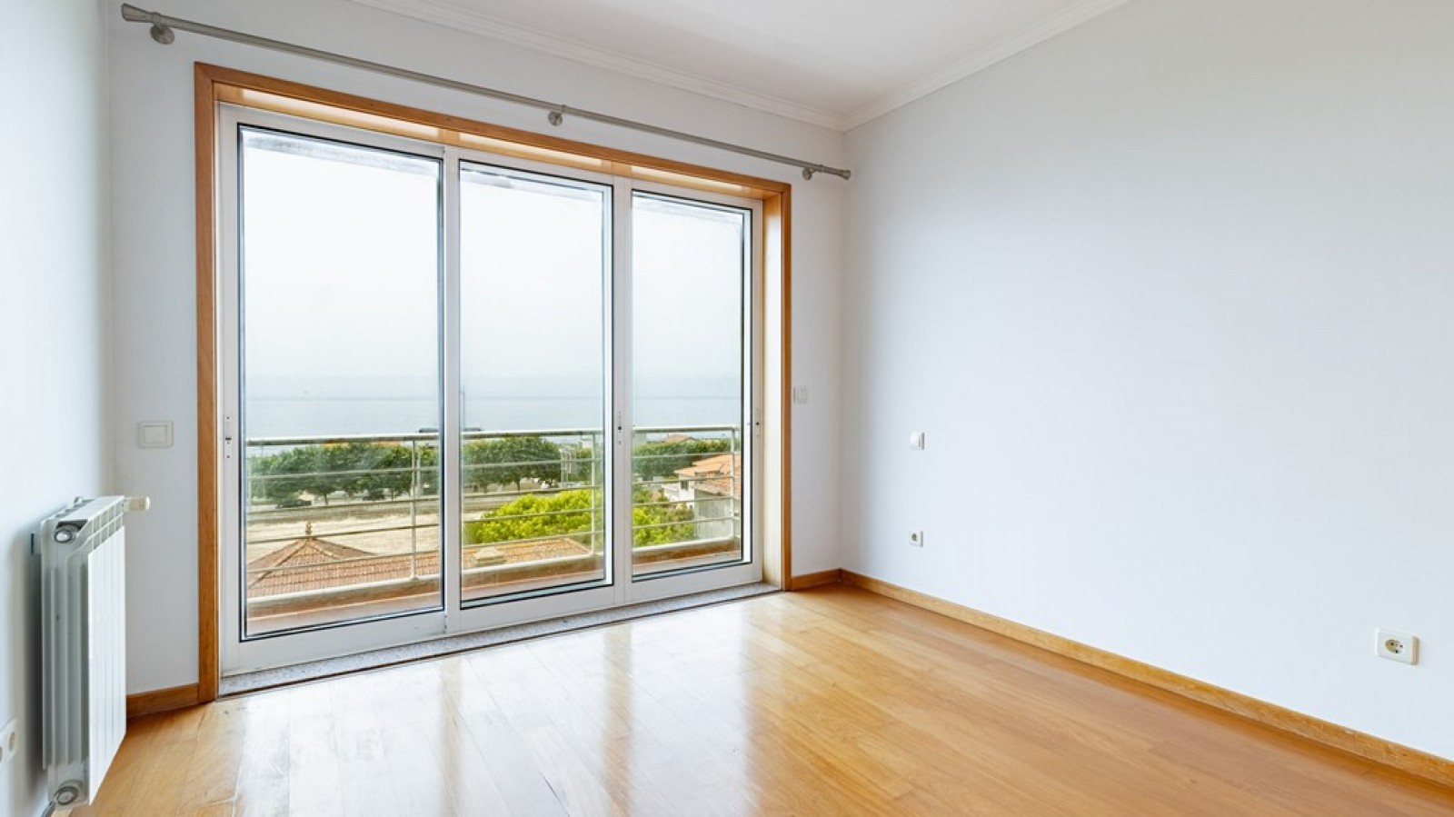 Apartamento T2 com vistas de mar e varanda na Granja, Vila Nova de Gaia_375078