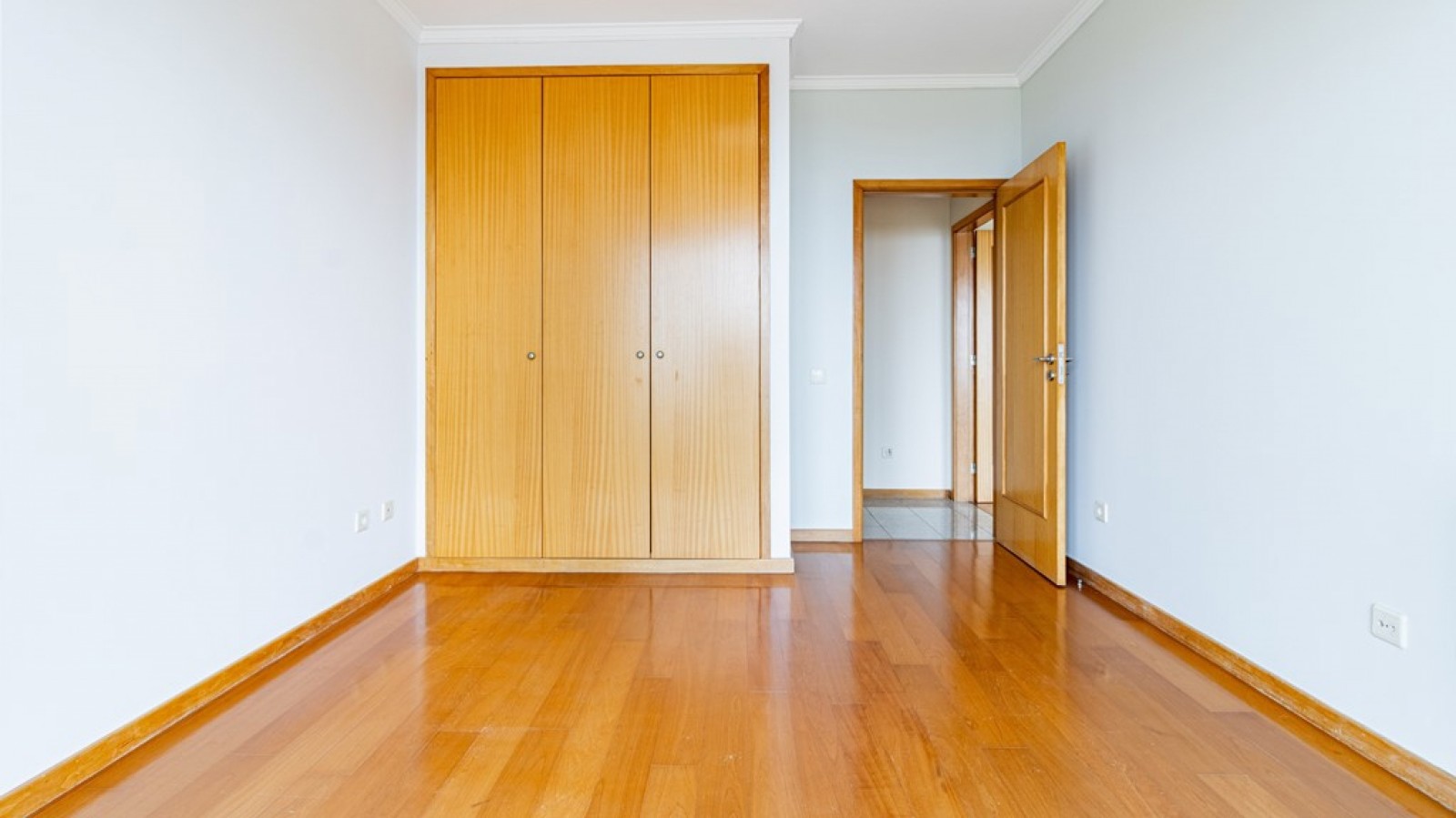 Apartamento T2 com vistas de mar e varanda na Granja, Vila Nova de Gaia_375080