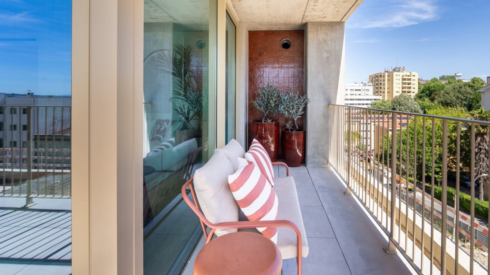 Fernão Magalhães 127: Apartamento T1+1 à venda no Porto, Portugal_375415