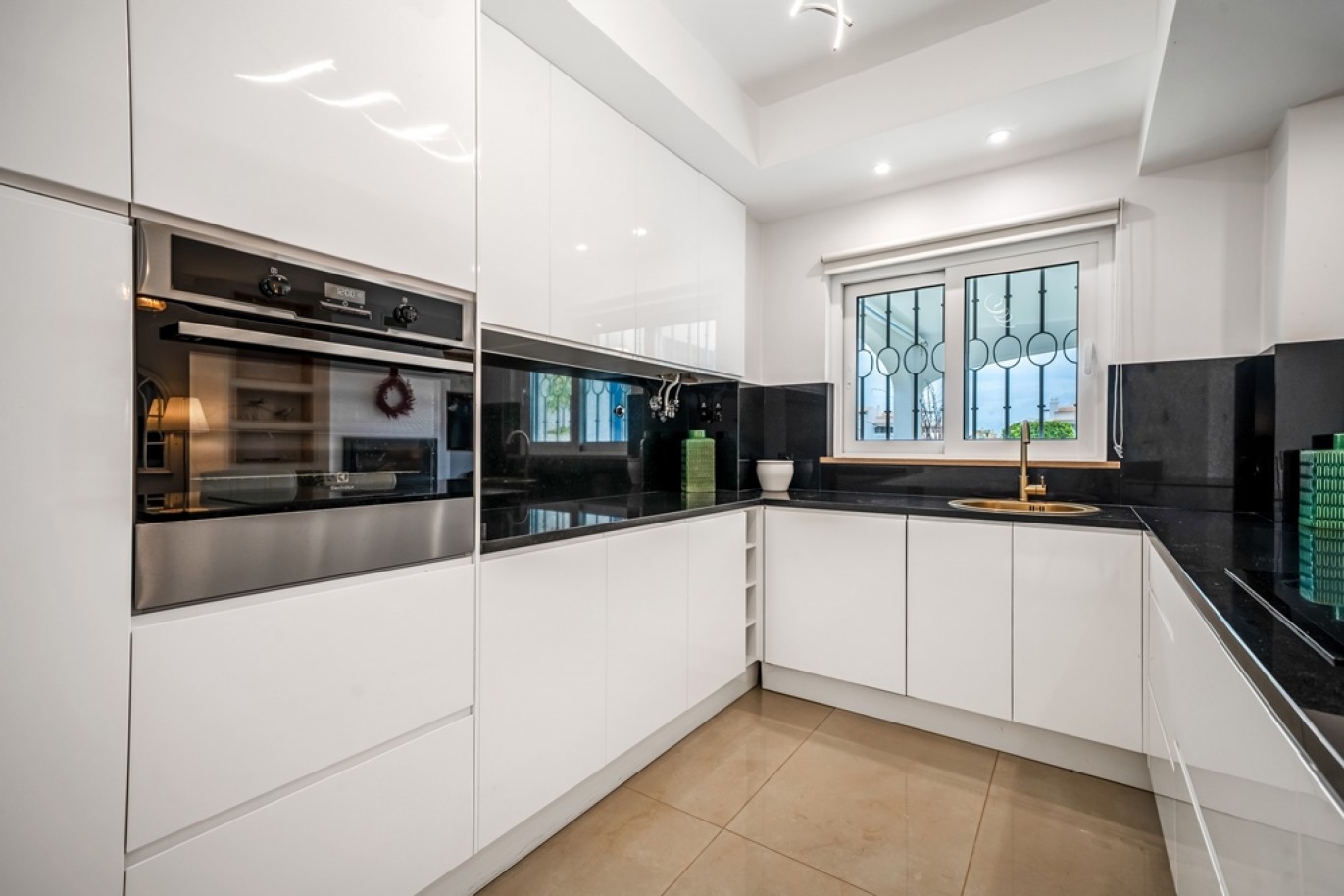 Apartamento 2 quartos, à venda em Vilamoura, Algarve, Portugal_375670