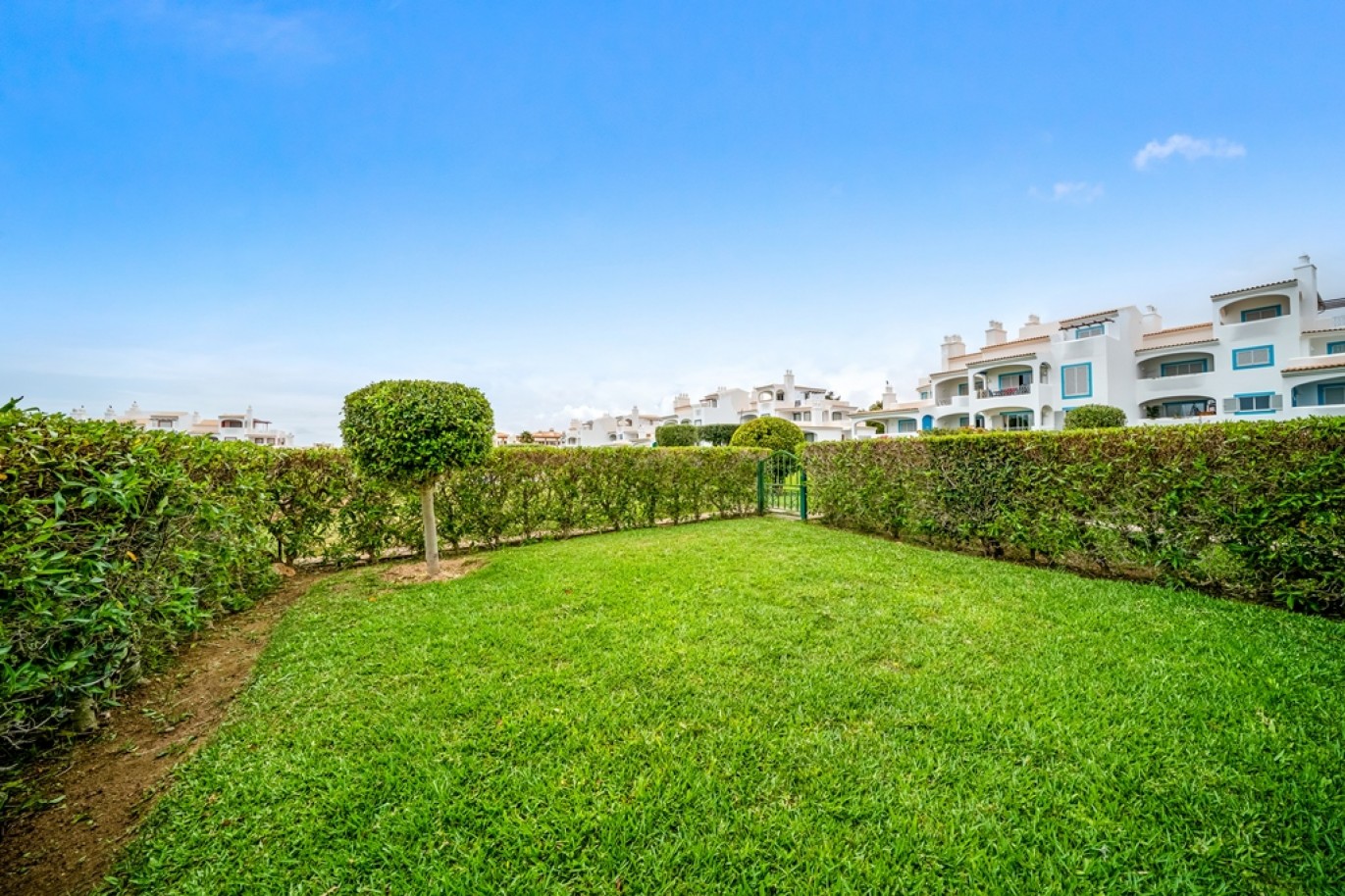 Apartamento 2 quartos, à venda em Vilamoura, Algarve, Portugal_375690