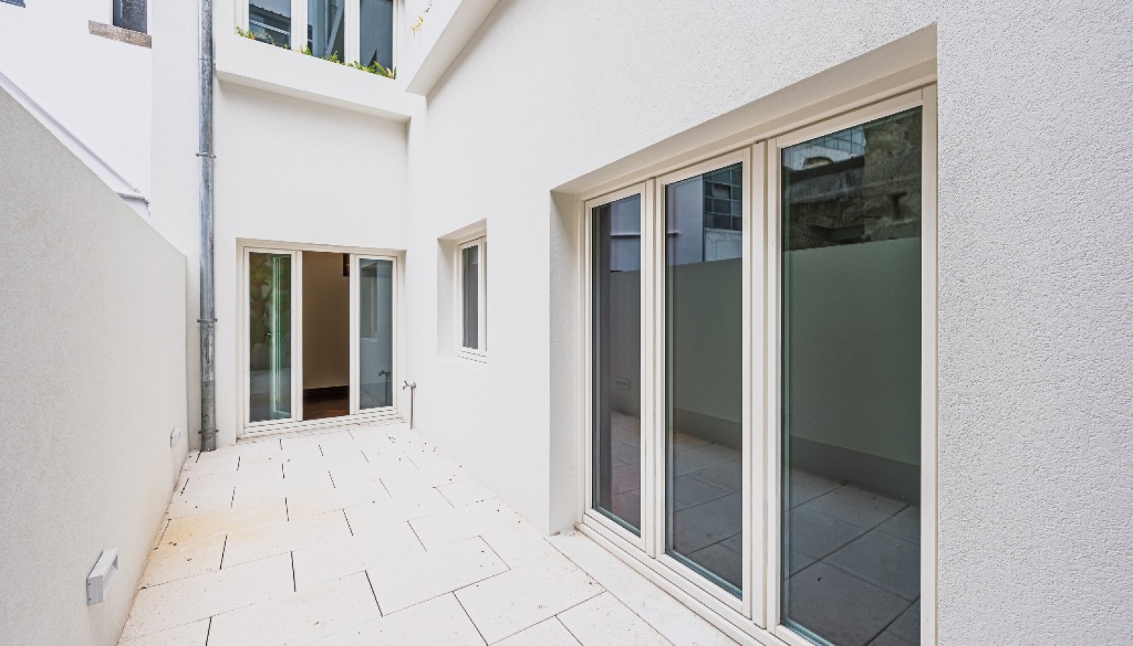 Appartement neuf de 1 chambre avec terrasse à vendre à Porto Portugal_377594