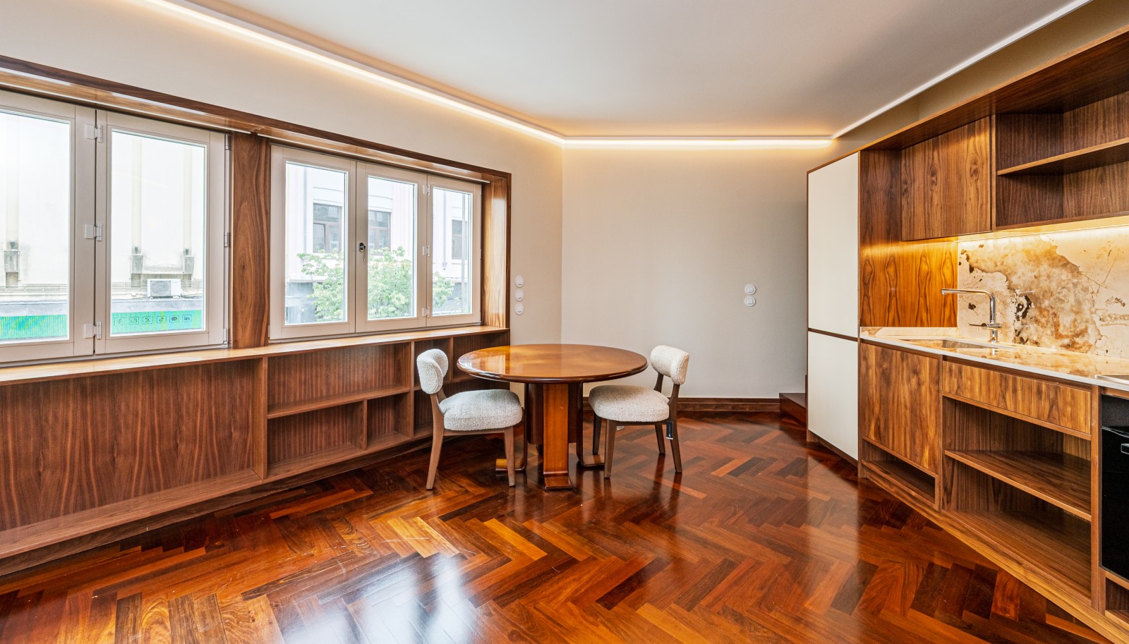 Neue 2-Zimmer-Duplex-Wohnung zu verkaufen in Baixa do Porto In Portugal_377657