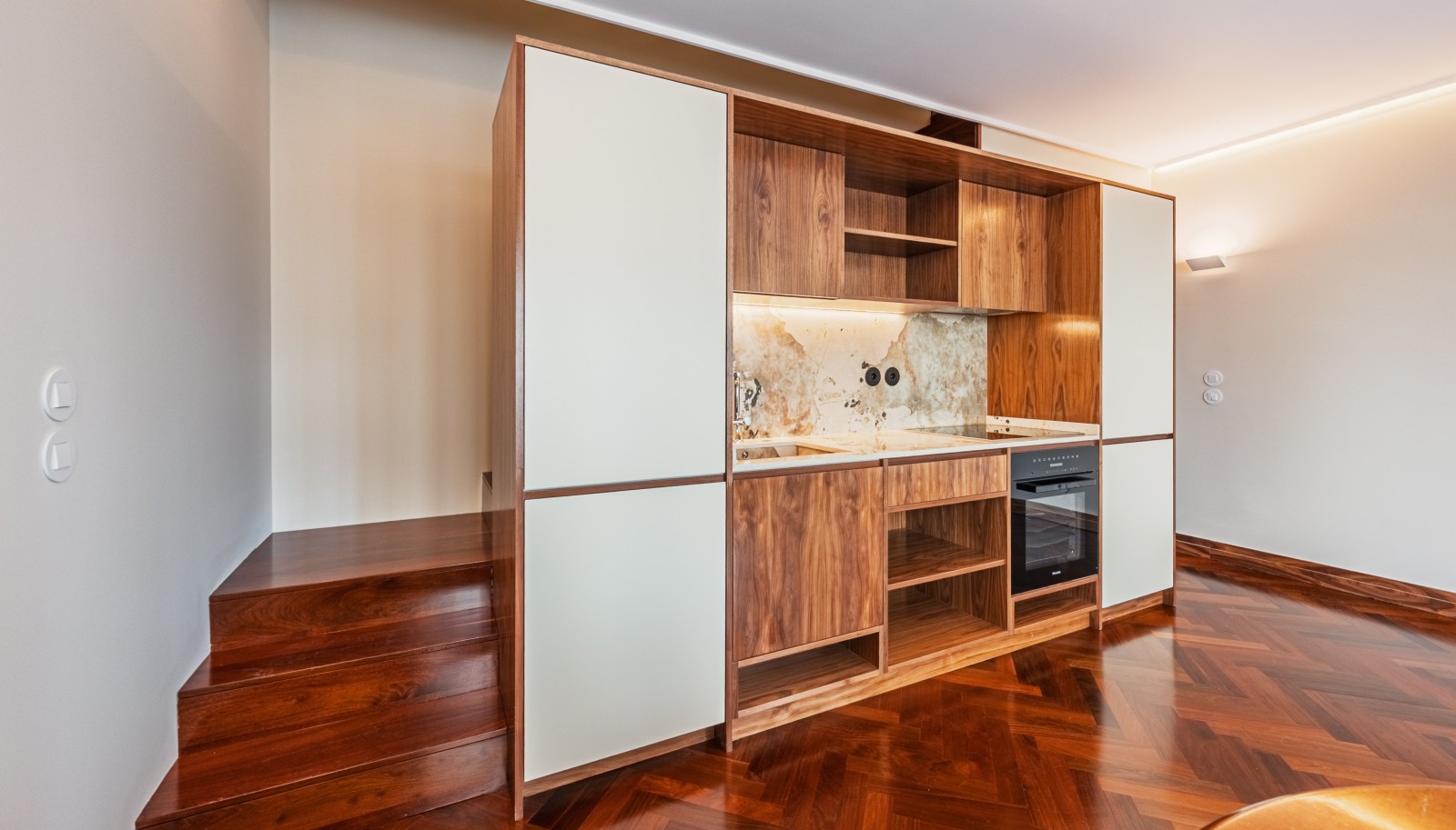 Neue 2-Zimmer-Duplex-Wohnung zu verkaufen in Baixa do Porto In Portugal_377663