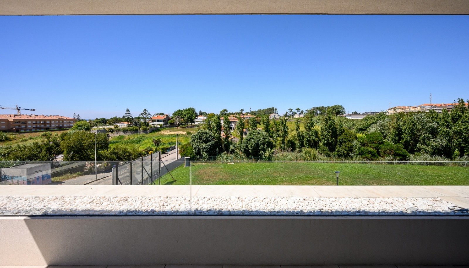 Moradia V4+1 com jardim, piscina e vistas de mar à venda em Valadares_380884