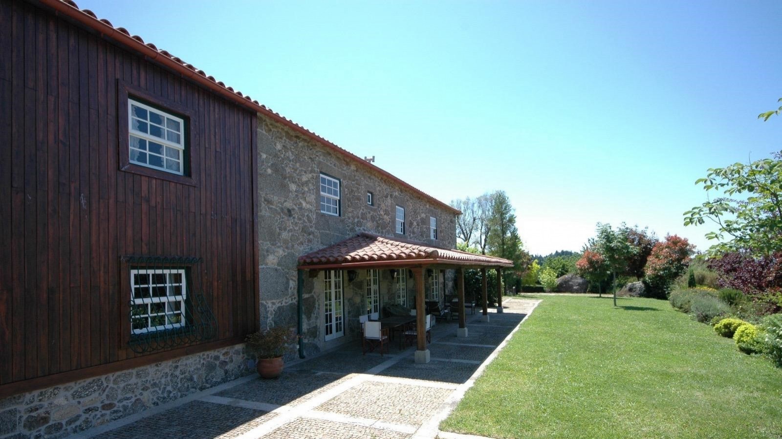 Quinta da Mata avec maisons et piscine à vendre Ponte de Lima, Portugal_381847