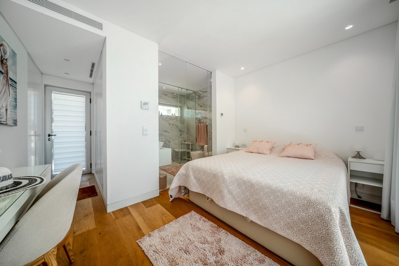 3-Bedroom Penthouse at Lakes24, for sale, Vilamoura, Algarve, Portugal_382116
