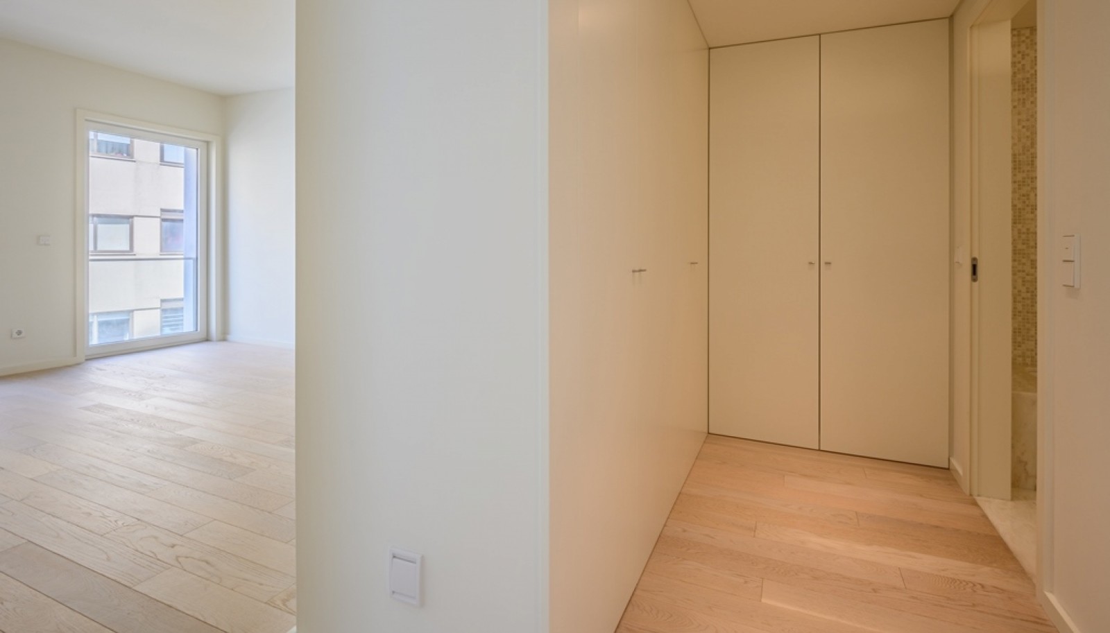Luxuriöse 3-Zimmer-Wohnung mit Balkon zu verkaufen in Porto, Portugal _382223