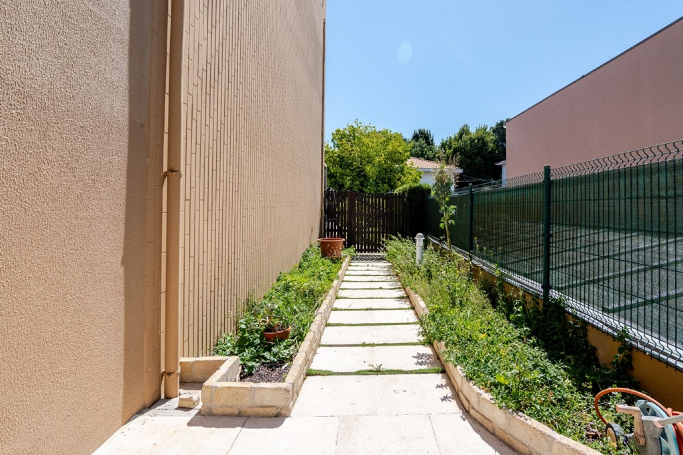 Moradia V3 com jardim à venda na Senhora da Hora em Matosinhos_382342