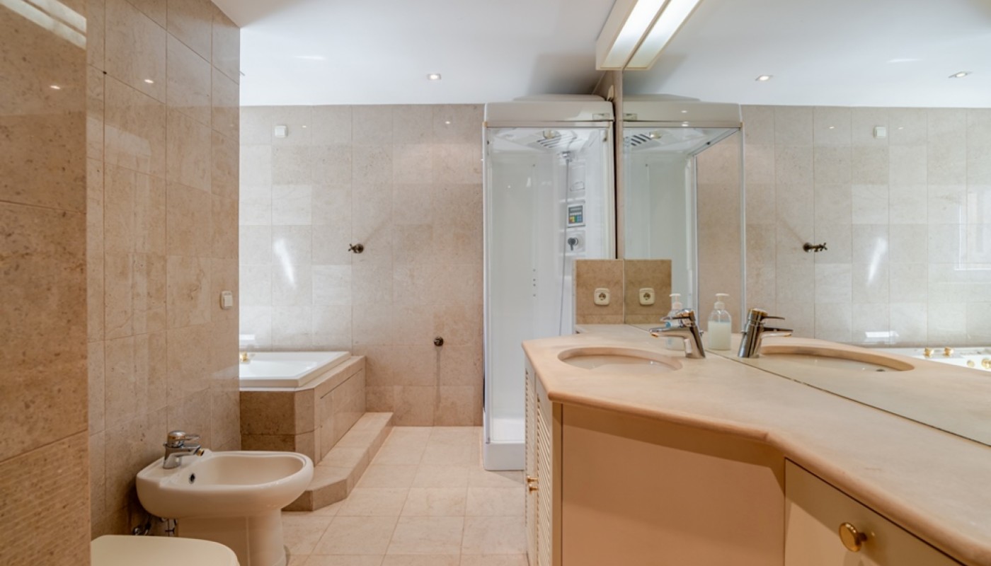 3 Bedroom Villa/Townhouse's Image 16